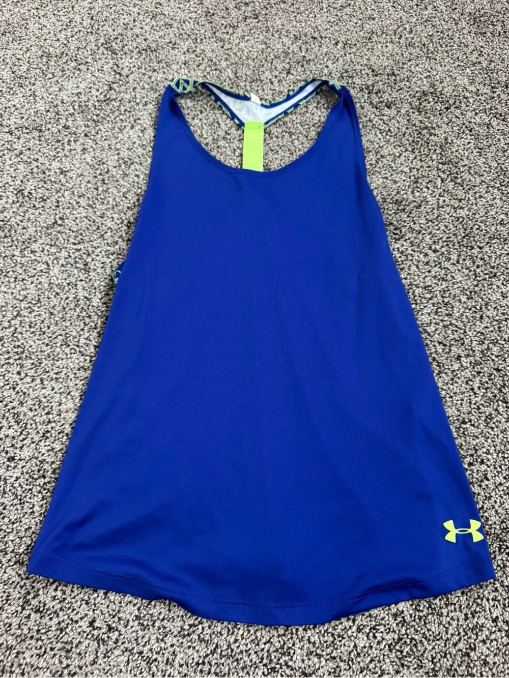 Under Armour size YXL